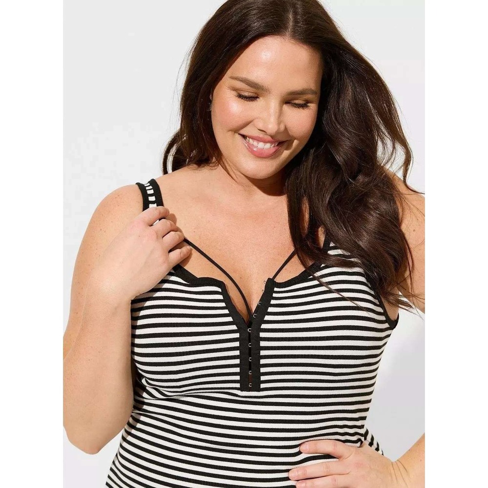 Torrid Black White Striped Ribbed Hook‎ Eye Front Midi Bodycon Tank Dress Womens - Picture 2 of 8